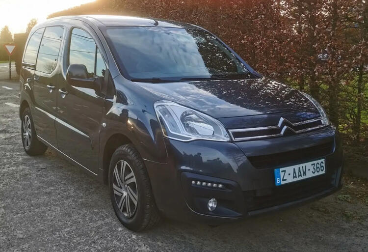 Berlingo Multispace 5places - 2016 - 67.000km - euro6 - 1.6 essence - 110cv